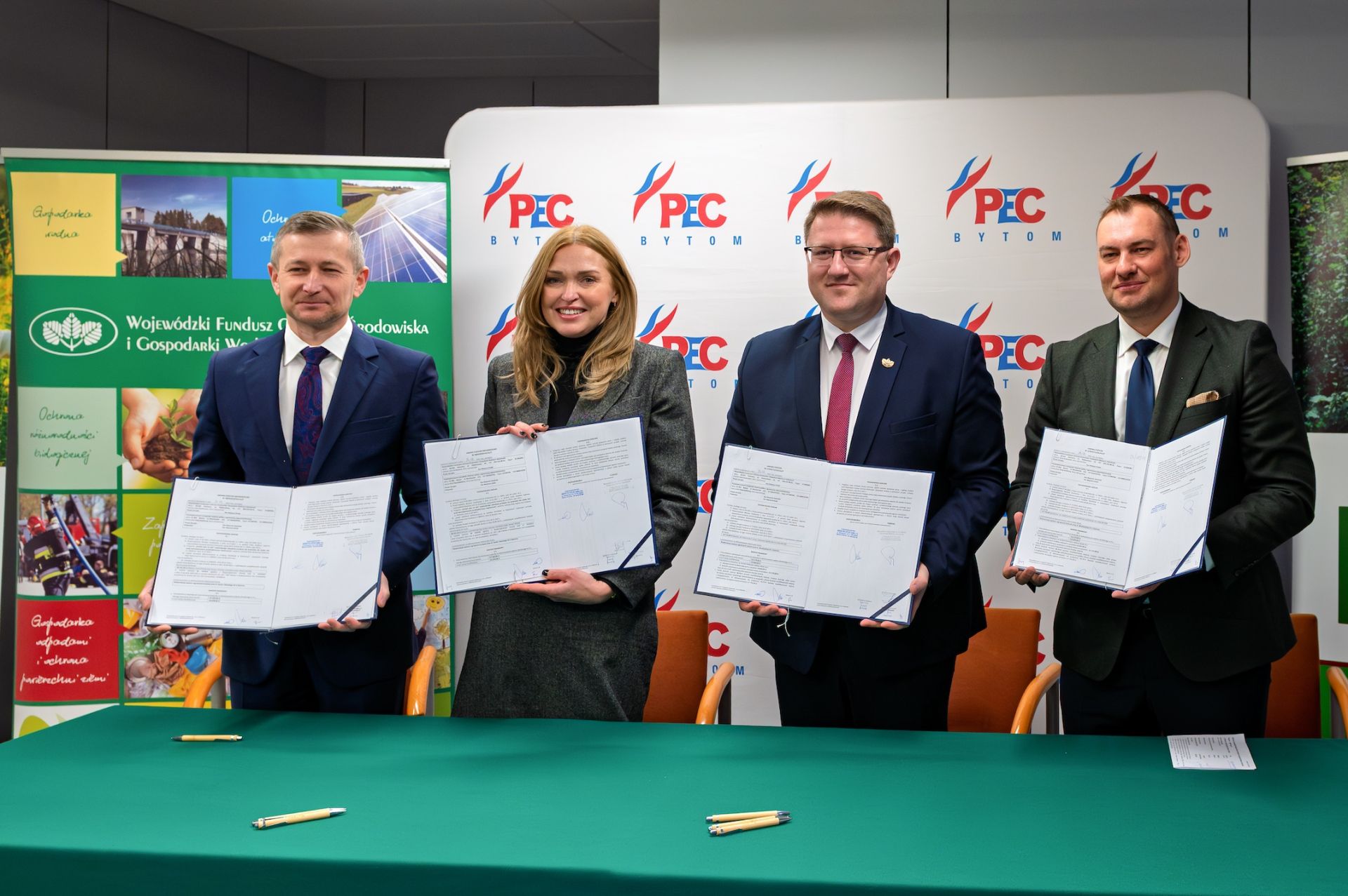 Podpisanie umowy PEC i WFOŚiGW