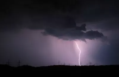 Uwaga! Intensywne opady deszczu i burze