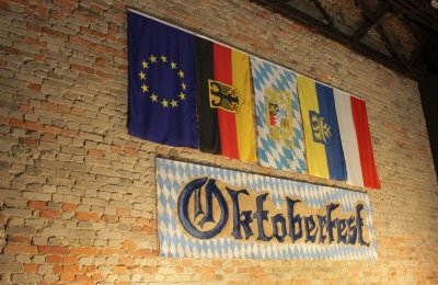Obchodzili święto październikowe