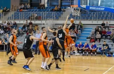 Bytomscy koszykarze na fali
