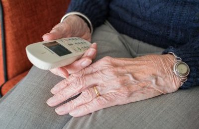 Seniorze, nie daj się nabrać na pokazach