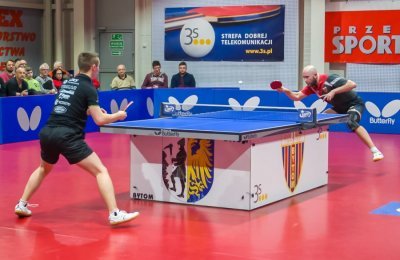 Tenisiści stołowi grają o wszystko