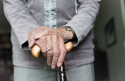 Gdzie szukać profesjonalnej opieki dla seniorów,