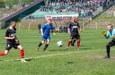 Kolejne zwycięstwa Polonii i Szombierek