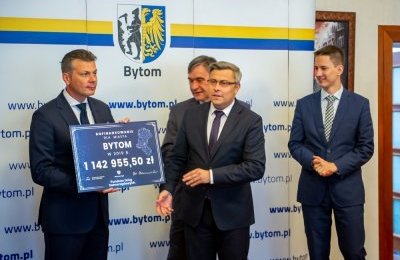 Prawie 7 mln zł z Funduszu Dróg Samorządowych n