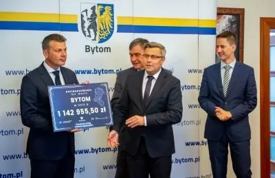 Prawie 7 mln zł z Funduszu Dróg Samorządowych n