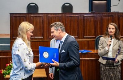 Prezydent wręczył awanse nauczycielom