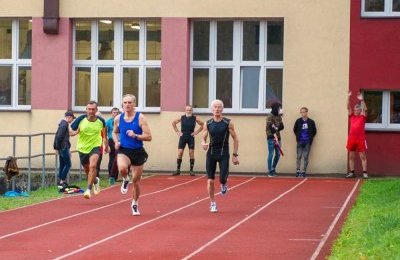 Seniorzy rywalizowali podczas mityngu lekkoatletyc
