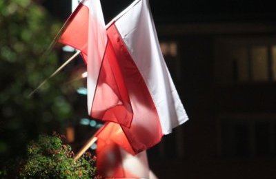 Wywieś flagę z okazji Święta Niepodległości
