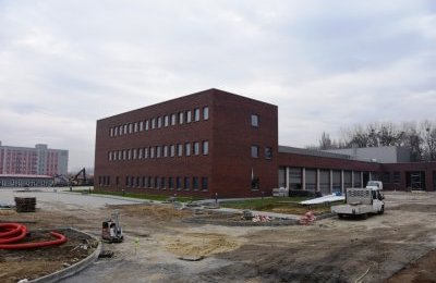 Budowa strażnicy idzie pełną parą