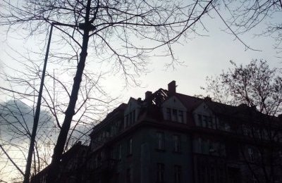Z pomocą poszkodowanym w pożarze przy ul. Mickie