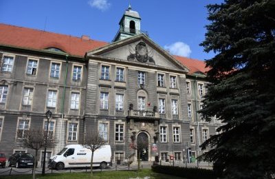 Od 16 marca Urząd Miejski zamknięty. Obsługa pr