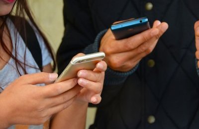 Uwaga na podejrzane maile czy smsy!