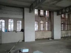 Na poprzemysłowych terenach powstaje centrum wsp