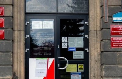 Przypominamy! Nowe zasady przyjmowania klientów w