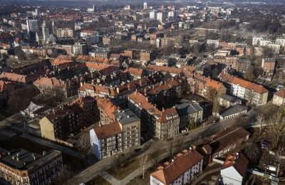 Remonty budynków tylko tam, gdzie regularnie opł