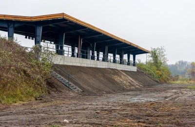 Będą kolejne prace przy naprawie trybuny na stad