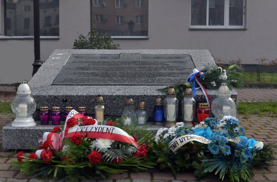 Tablica upamiętniająca bytomską społeczność żydowską