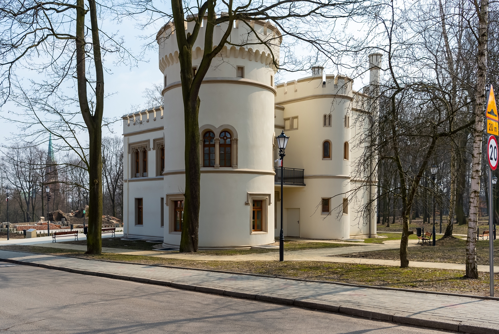 Oficyna pałacu Tiele-Wincklerów