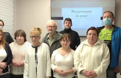 W nowym domu uczą się życia