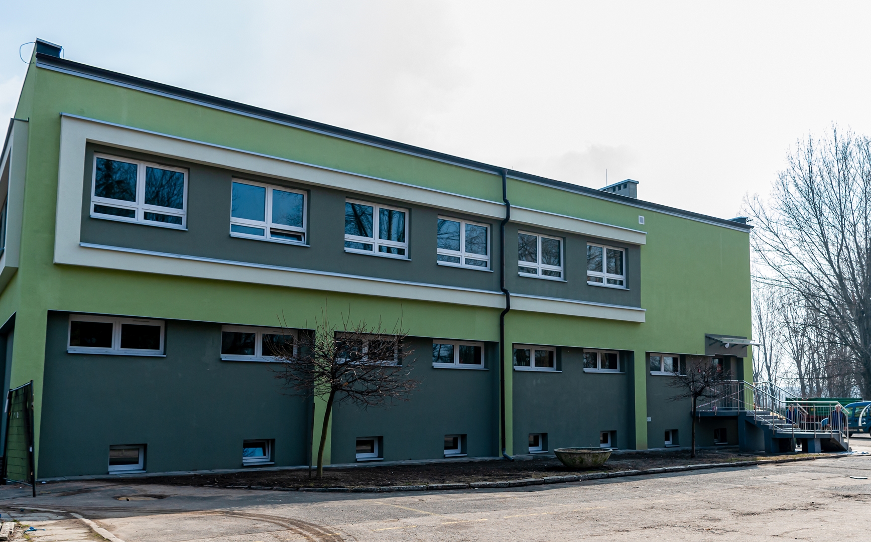 Do końca wakacji budynek klubowy Szombierek Bytom zostanie w całości zmodernizowany - część obiektu już przeszła gruntowny remont