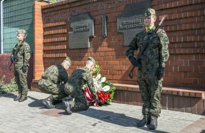 Upamiętnili francuskiego majora Bernarda Montaleg