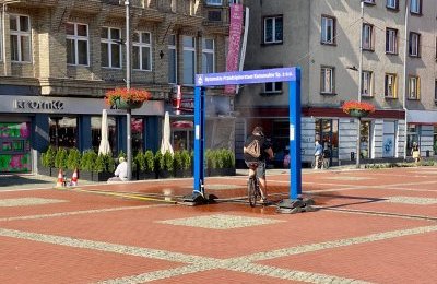 Kurtyny wodne nas ochłodzą. Na ulice wyjechały