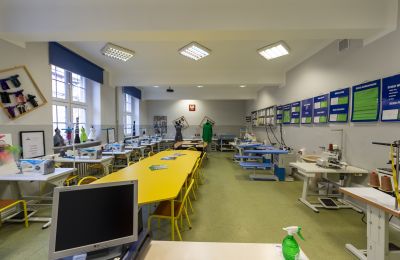 Nowa pracownia krawiecka w Zespole Szkół Adminis