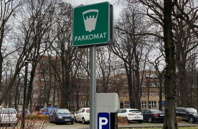 Nowe oznakowanie parkomatów w mieście