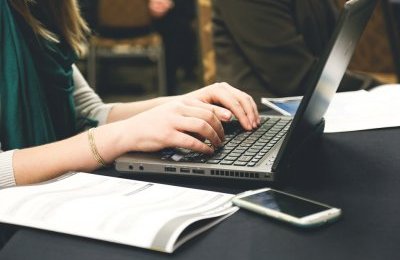 Zapłać przez Internet. Podajemy numery kont bank