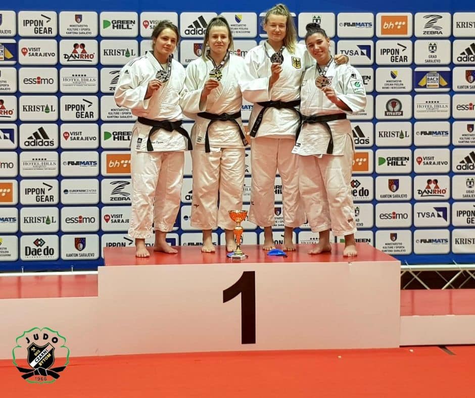 Bytomscy judocy i judoczki z kolejnymi medalami. Paulina Dziopa wywalczyła srebrny medal w Sarajewie