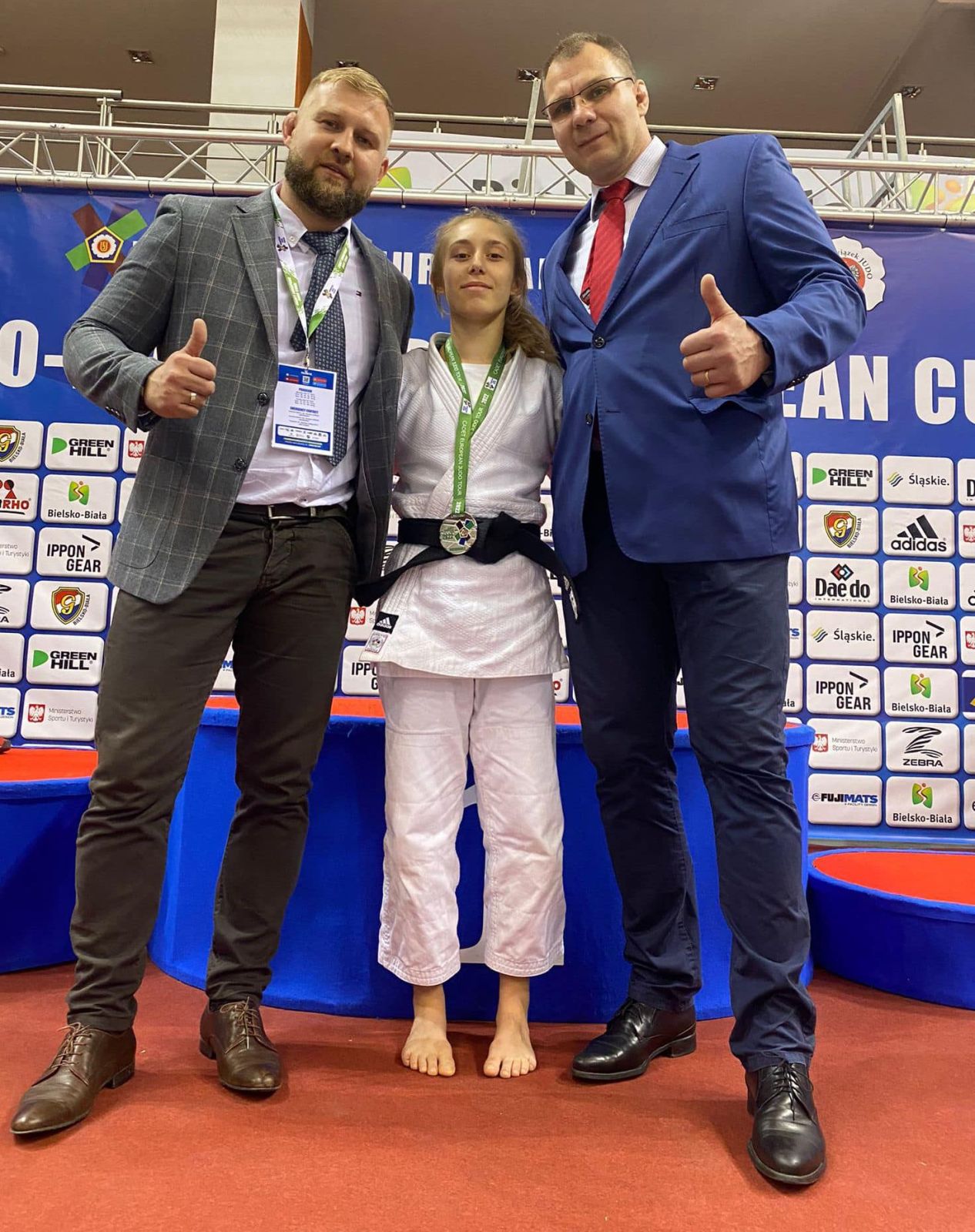 Reprezentująca barwy bytomskiego klubu Wiktoria Ślązok wywalczyła srebrny medal podczas rozgrywanego w Bielsku-Białej Pucharu Europy Kadetów.