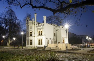 Muzeum, krypta, schron, czyli zwiedzanie dla nocny
