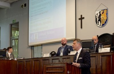 Prezydent Bytomia Mariusz Wołosz uzyskał wotum z