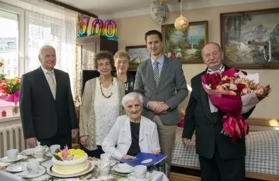 Sto lat pani Pelagii