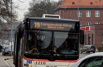 Uwaga pasażerowie linii nr 19 i 192. Od 1 marca z