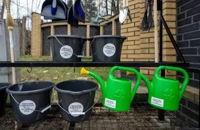 Na cmentarzu komunalnym działa wypożyczalnia akc