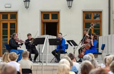 ba…Rockowo w pałacu