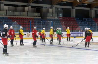 Kadra Narodowa Juniorek U18 w hokeju na lodzie tre