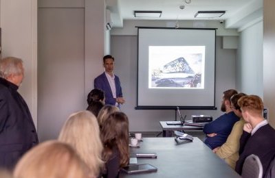 Studenci architektury z Polski i z Czech pracują