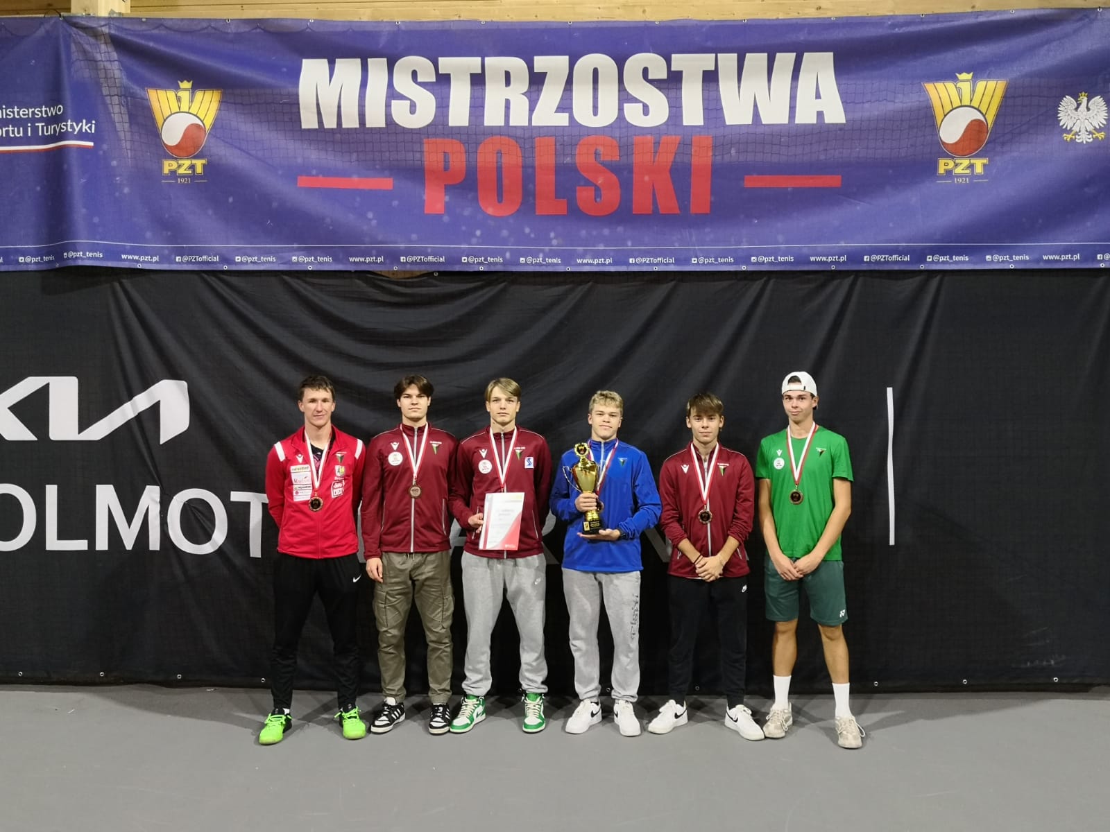 Brązowe medale juniorek i juniorów Górnika Bytom - źródło Górnik Bytom