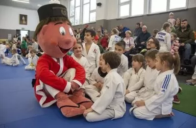 Rywalizacja, trening z mistrzami i dobra zabawa