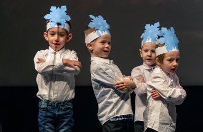 „Ósemka” znów na scenie
