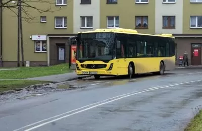 Rusza przebudowa ulicy Tysiąclecia w Stroszku. Na