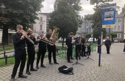 Plac Sikorskiego pełen muzyki