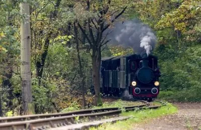 Industriada na wąskim torze