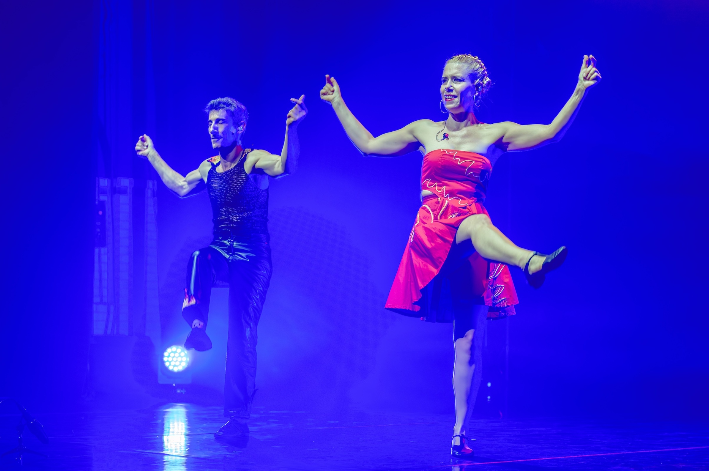 Ana Vrbaški i Marko Dinjaški na scenie Teatru Rozbark