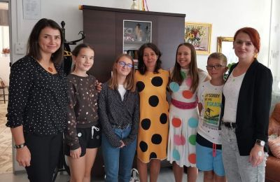 Zbierają na szkolny radiowęzeł