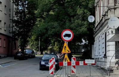 Przebudowa chodników trwa. Ruszyły prace na ul.