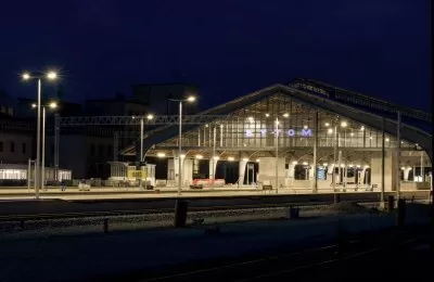 Prace w hali peronowej dworca PKP dobiegają końc